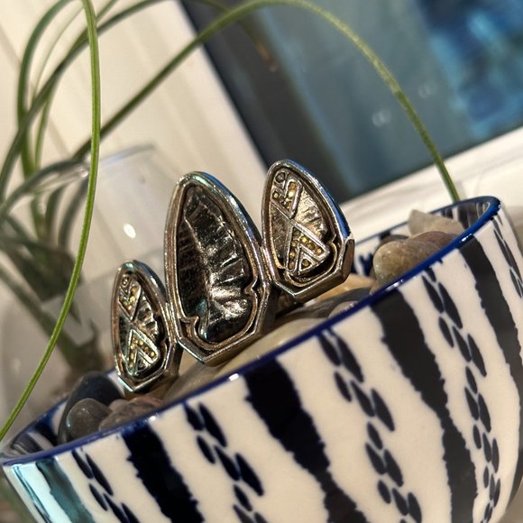 House of Harlow 1960 Triple Arrowhead & Pave Crystal Statement Ring Black Silver - Picture 11 of 16